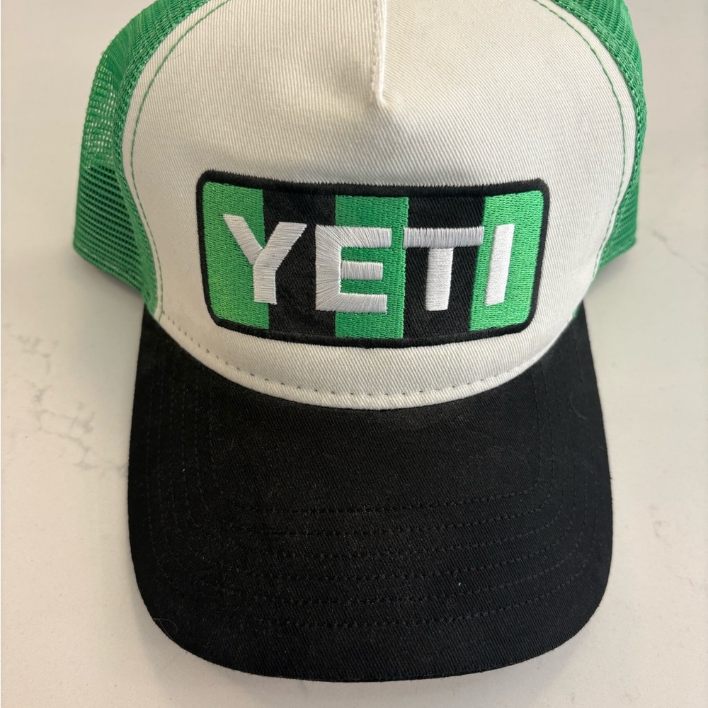 YETI Austin FC Black and Green Logo Trucker Hat Never Worn